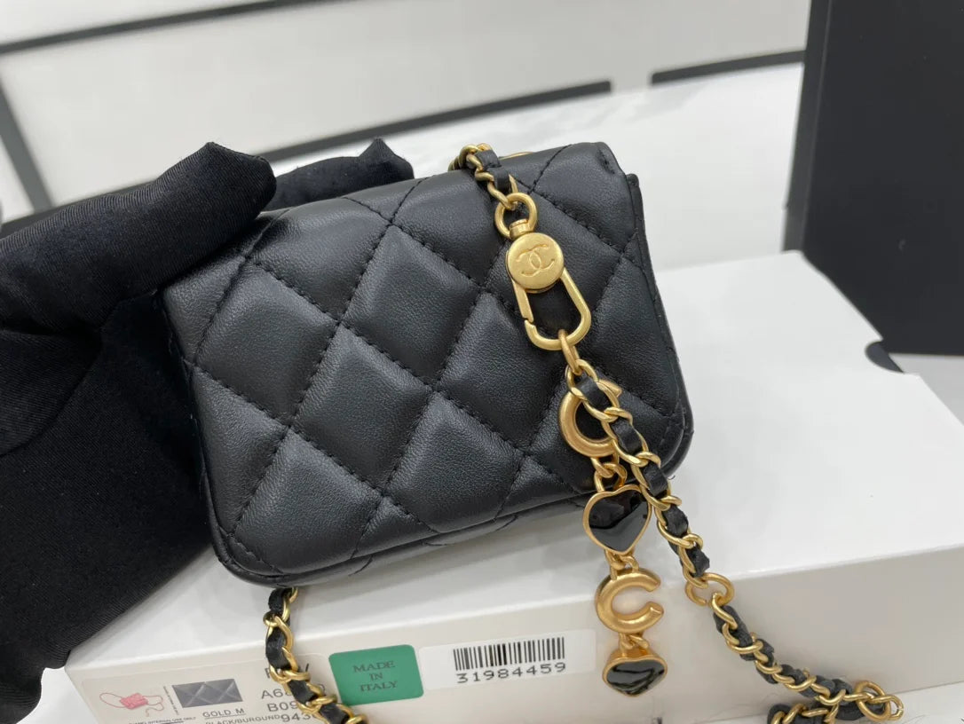 Black Mini Flap Bag B960