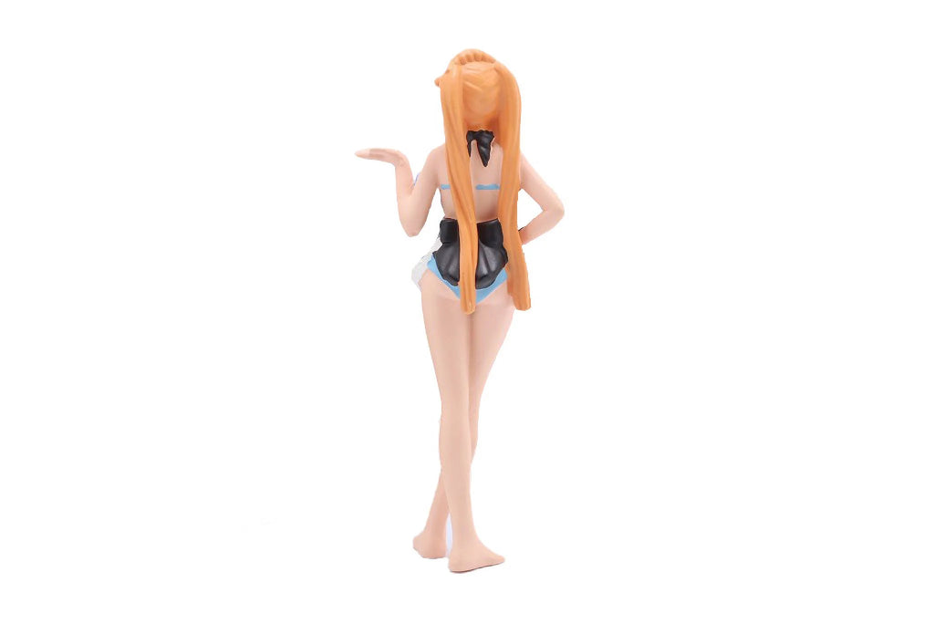 White 1/18 Scale Figurine A49262