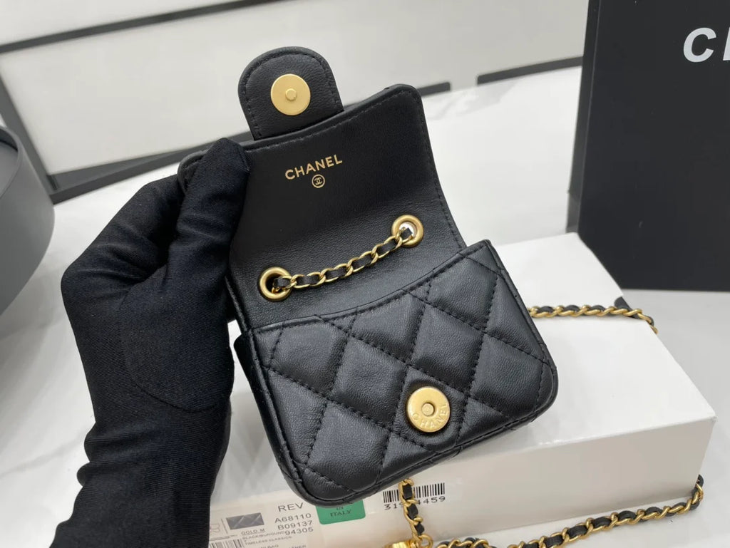 Black Mini Flap Bag B960