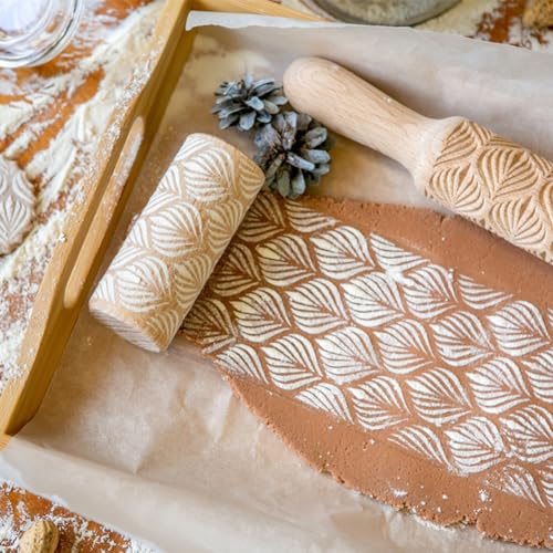 Darker 3D Flower Rattan 35cm Embossed Wooden Rolling Pin V5894