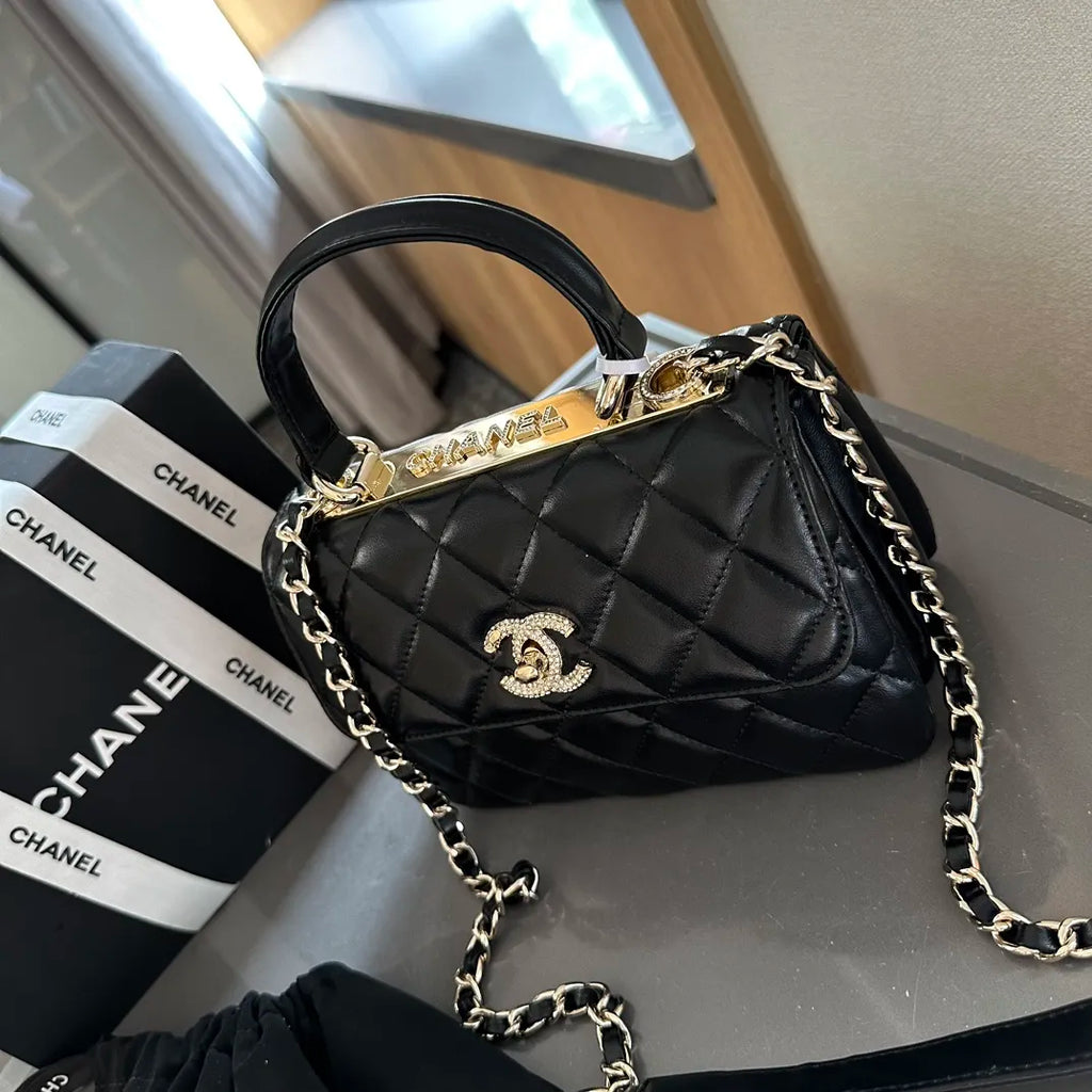 Flap Bag with Top Handle T1578