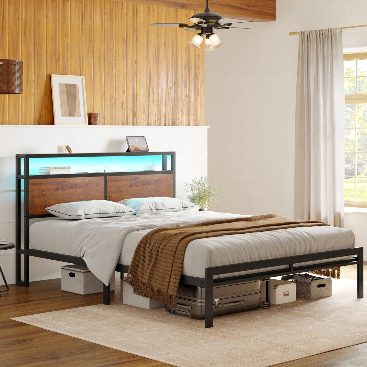 Queen Size Metal Platform Bed Frame with Wooden Headboard M89649