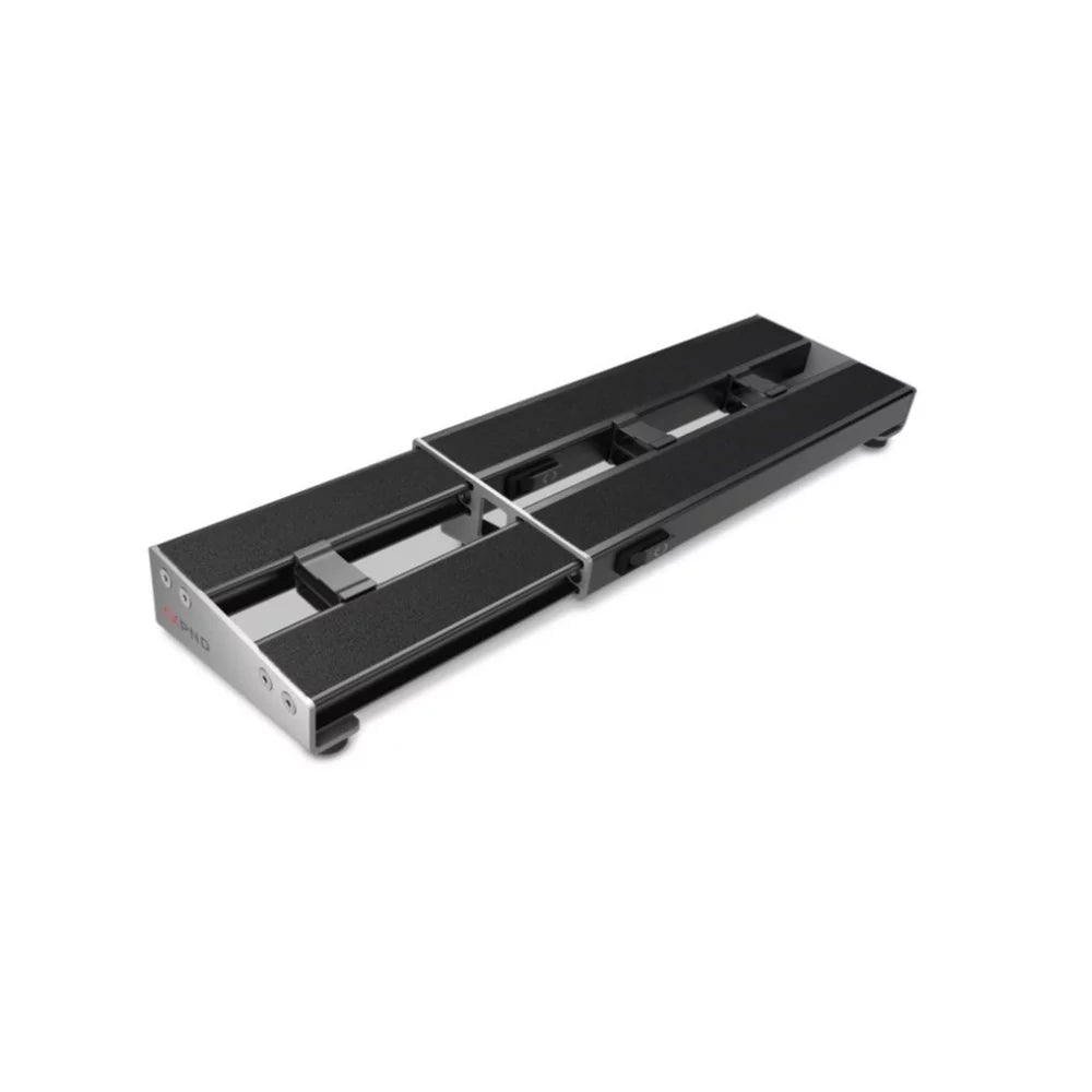 Expanding Single Row Pedalboard with Transporter Case I95647