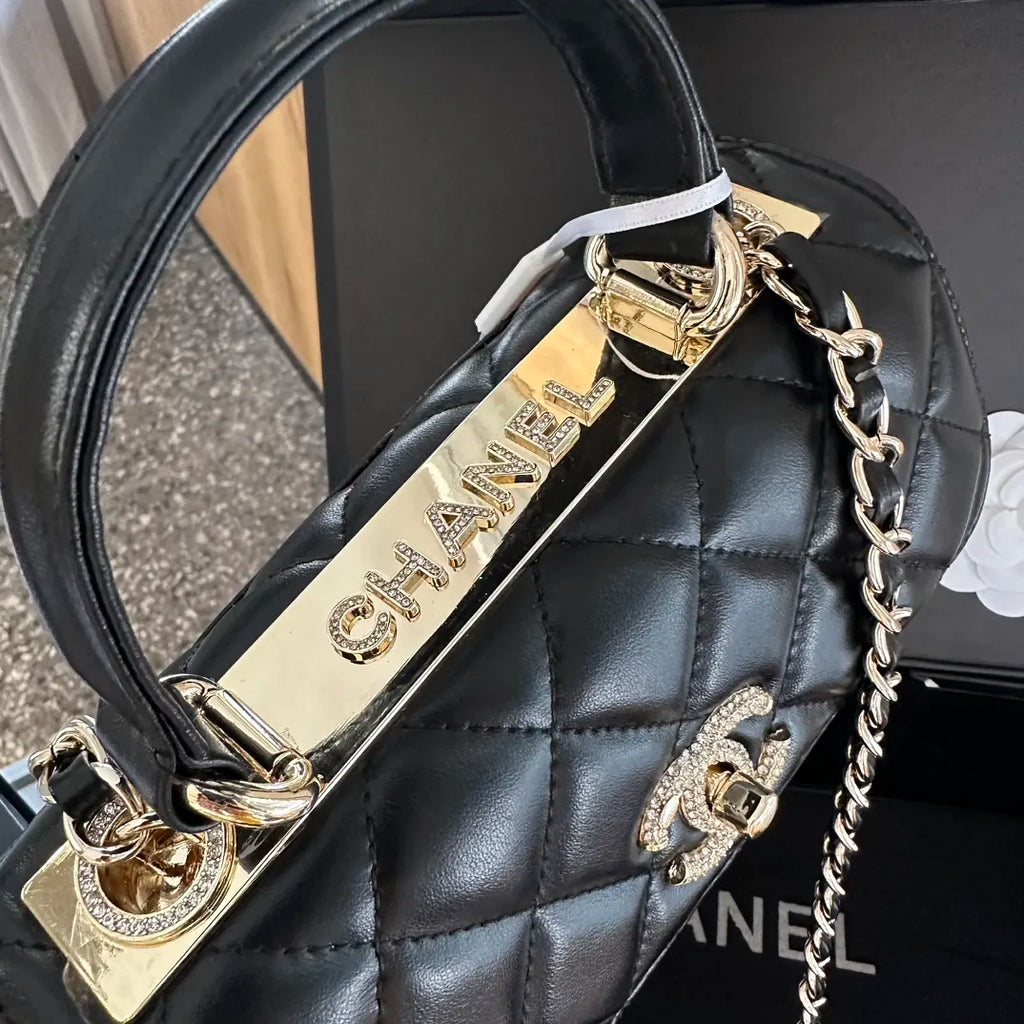 Flap Bag with Top Handle T1578