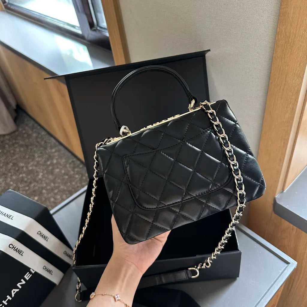 Flap Bag with Top Handle T1578