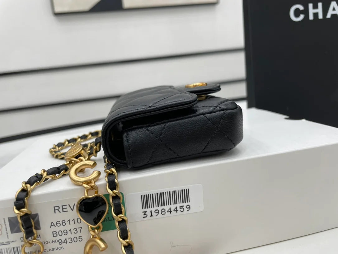 Black Mini Flap Bag B960