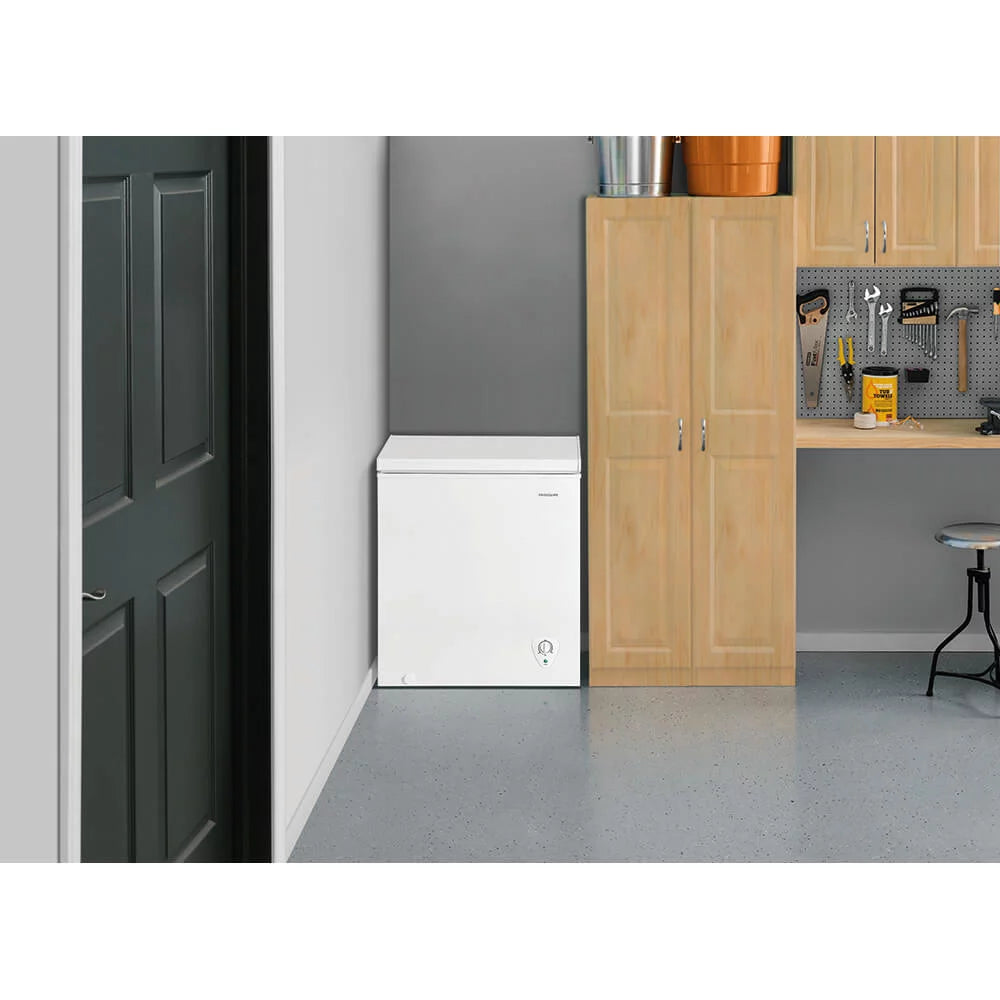 White 5 Cu. Ft. Chest Freezer T974894