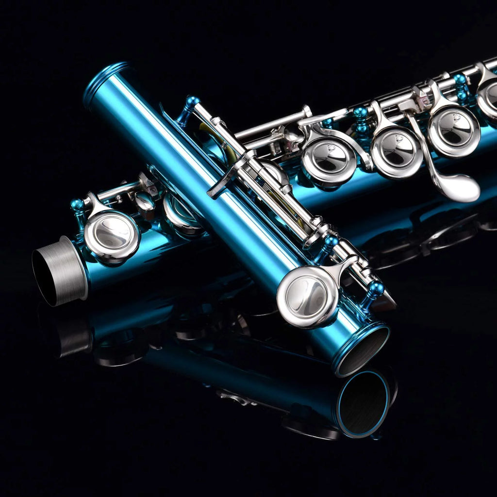 16 Key Closed Hole C Flute with Case and Stand Y86259